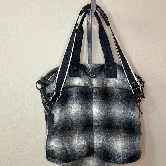 lululemon athletica Handbags - Lululemon tote bag
